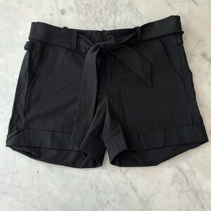 Club Monaco Wool/Spandex Black Dress Shorts Size 4